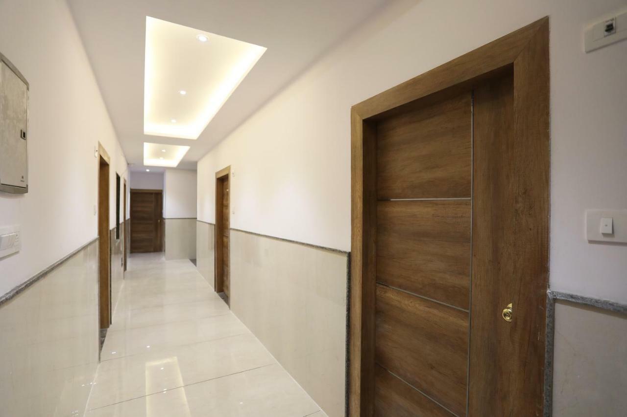 ניו דלהי Airport Hotel Ivy With Free Airport Transfr מראה חיצוני תמונה